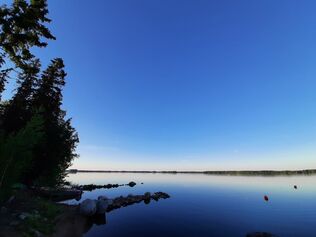 Peräseinäjoelle Luomankylän päähän Kalajärvelle laituri kalastukseen, uimiseen ja veneilyyn